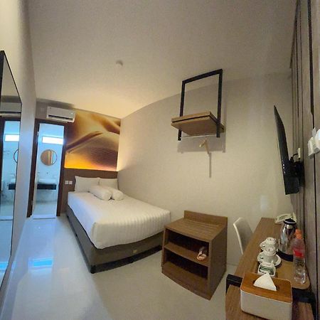 Front One Resort Indraloka Temanggung Εξωτερικό φωτογραφία