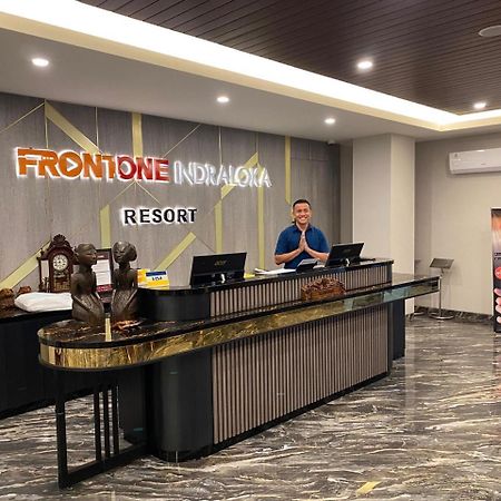 Front One Resort Indraloka Temanggung Εξωτερικό φωτογραφία