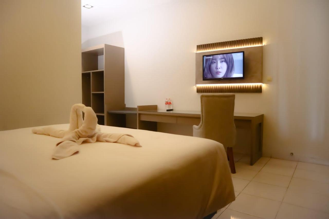 Front One Resort Indraloka Temanggung Εξωτερικό φωτογραφία