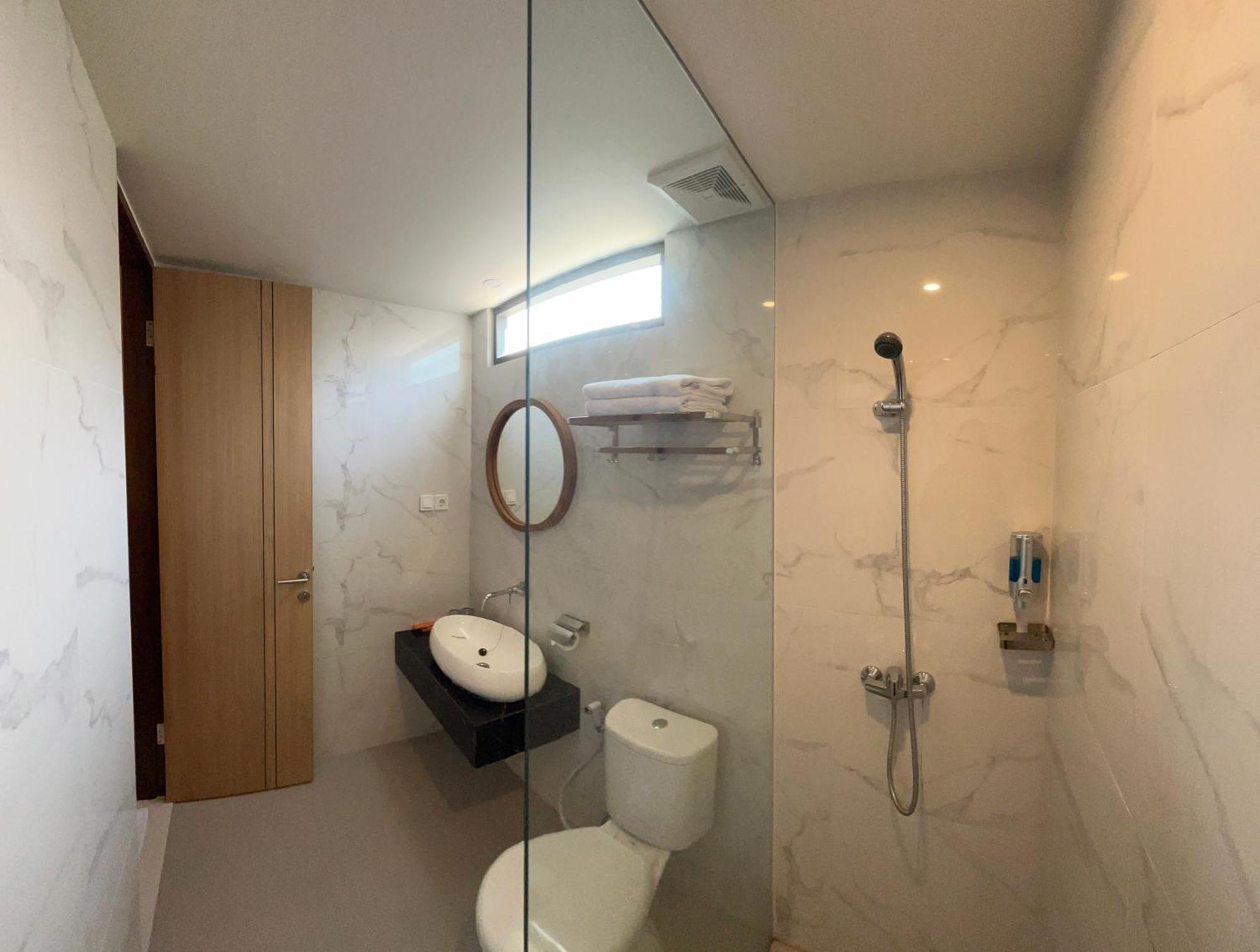 Front One Resort Indraloka Temanggung Εξωτερικό φωτογραφία