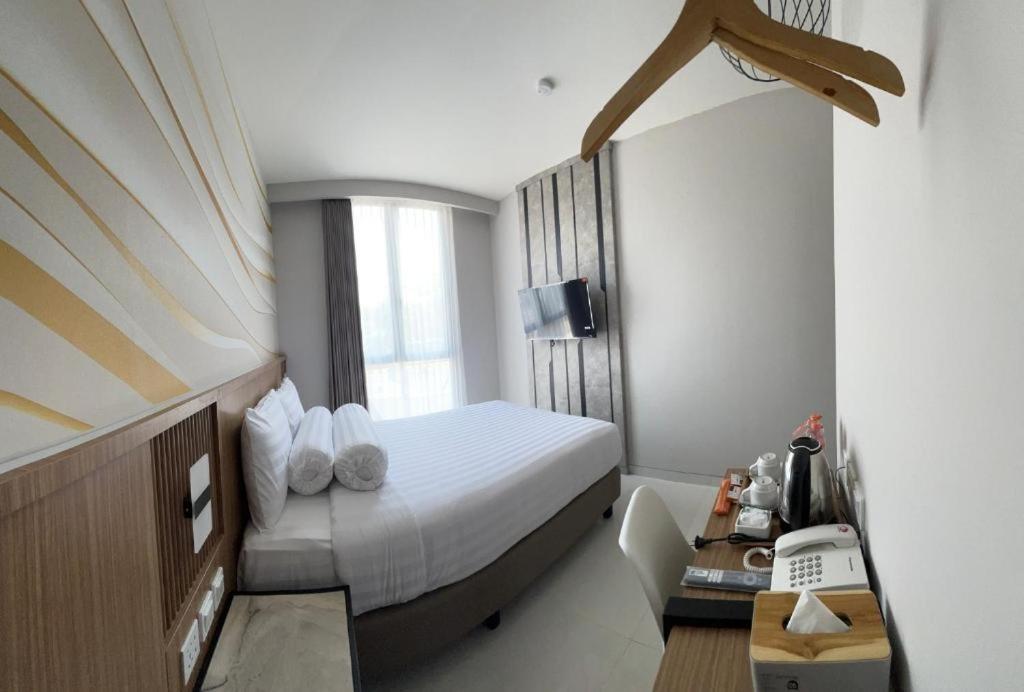 Front One Resort Indraloka Temanggung Εξωτερικό φωτογραφία